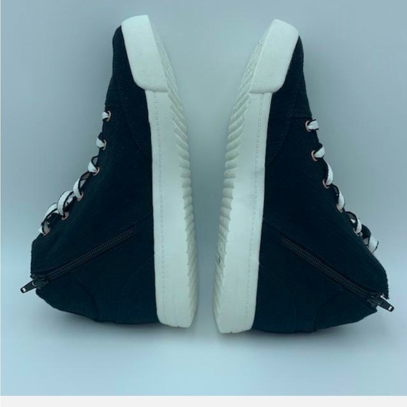 Roxy Black Camy U Hidden Wedge High Top Sneakers Size 10 New in Box* - Picture 5 of 12